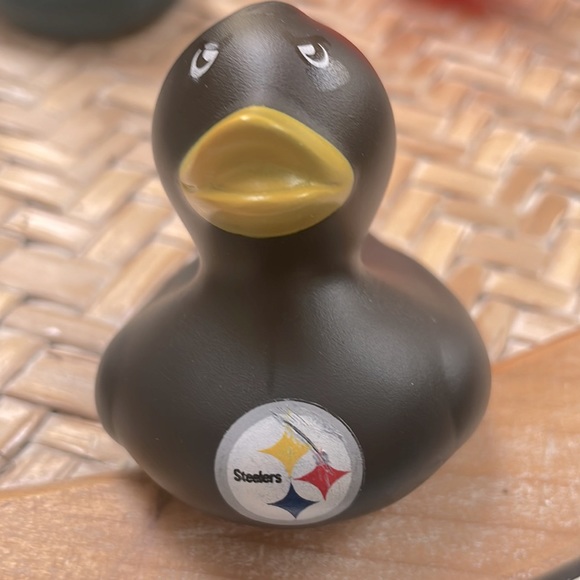 Rubber Ducks Pro Football Themed 🏈 - Picture 6 of 6